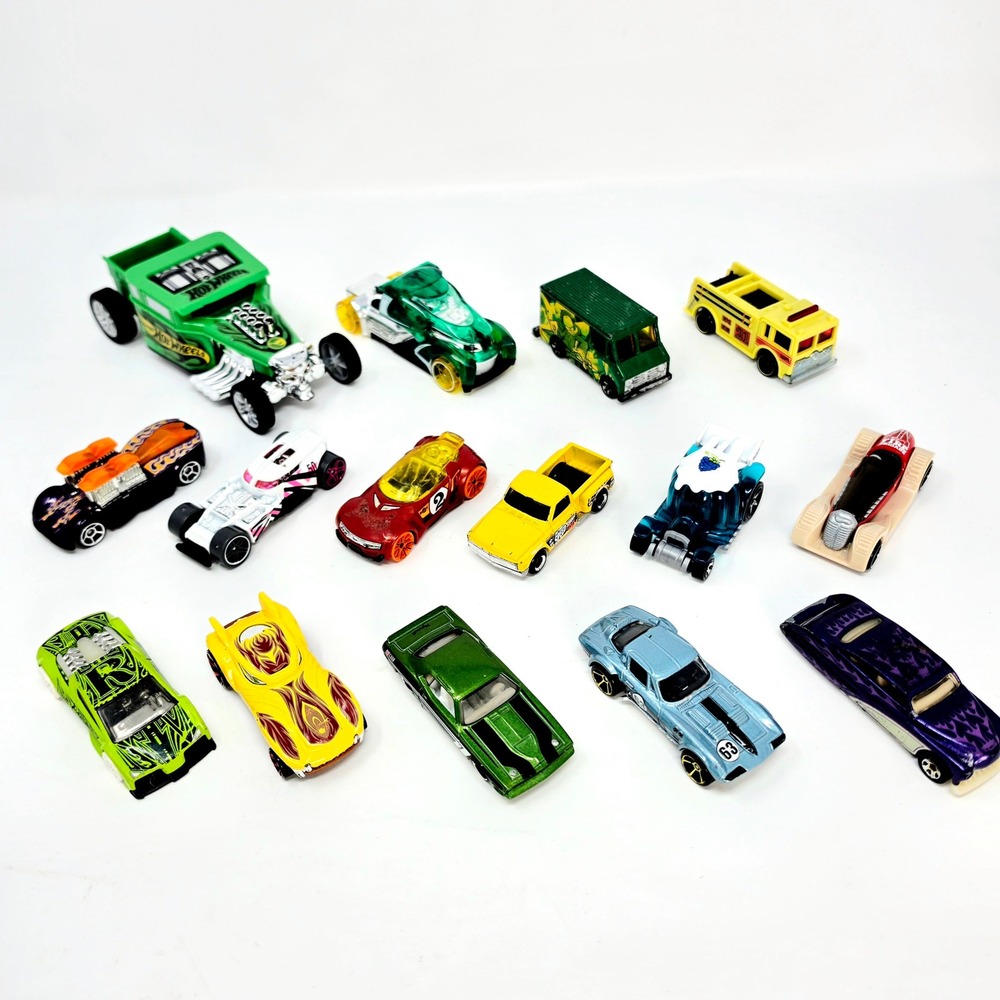 Hot Wheels Diecast Toy Car Lot of 14 + 1 Plastic Pull and Release Truck Mixed